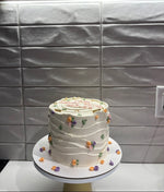 Cakes with small details